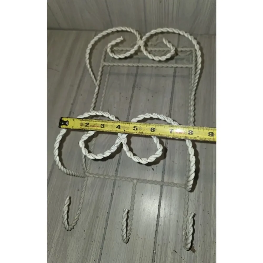 Vintage Wrought lron Scroll Wall Mount Towel Holder 20